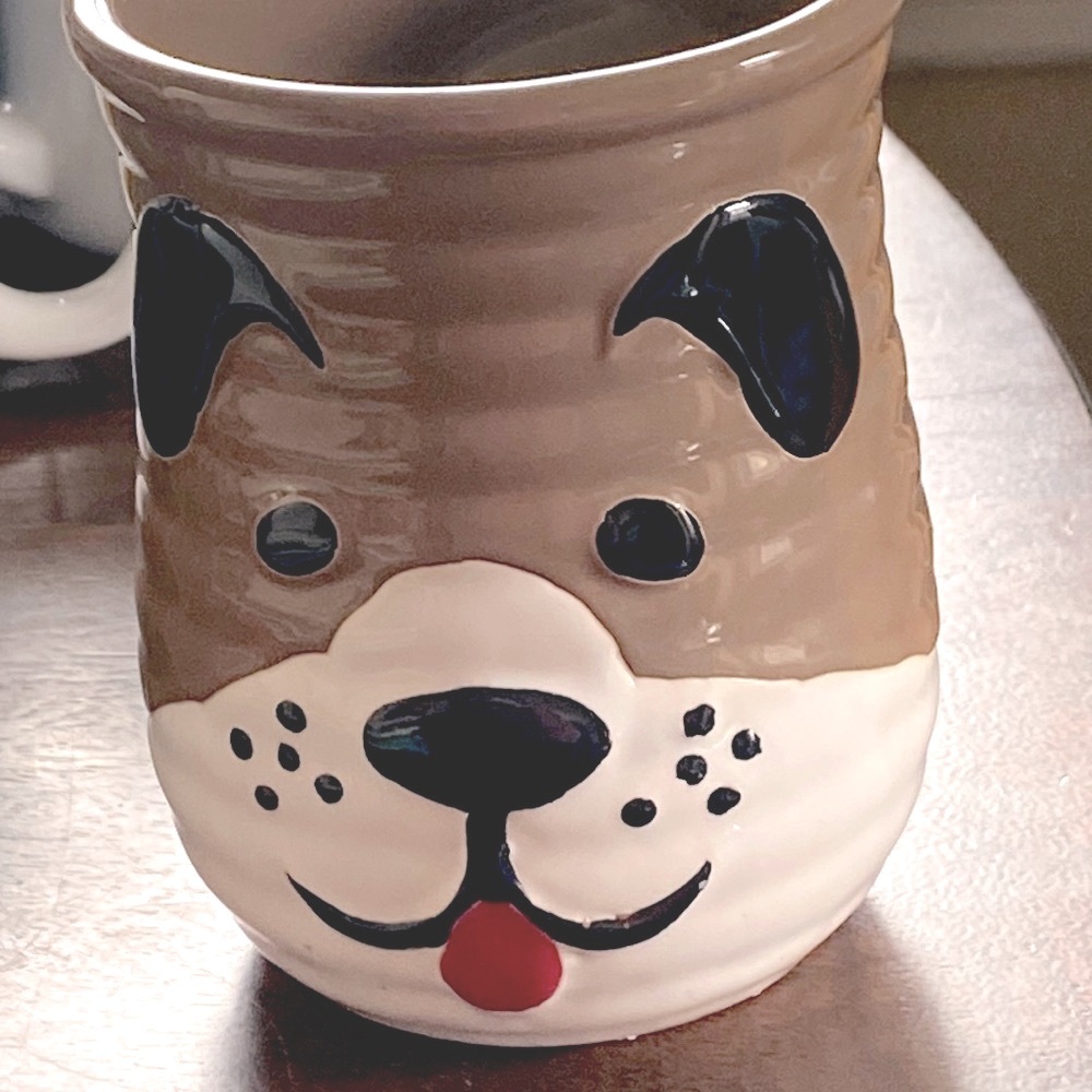 dei puppy dog hand warmer mug